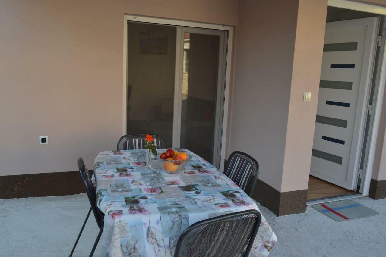 Apartament Fourm Bibinje Zewnętrze zdjęcie